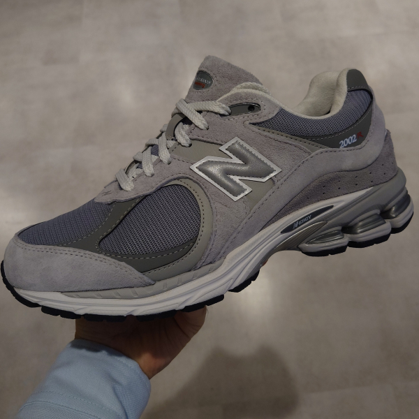 NEW BALANCE】2002ゴアテックス | オッシュマンズ | ショップニュース | たまプラーザ テラス